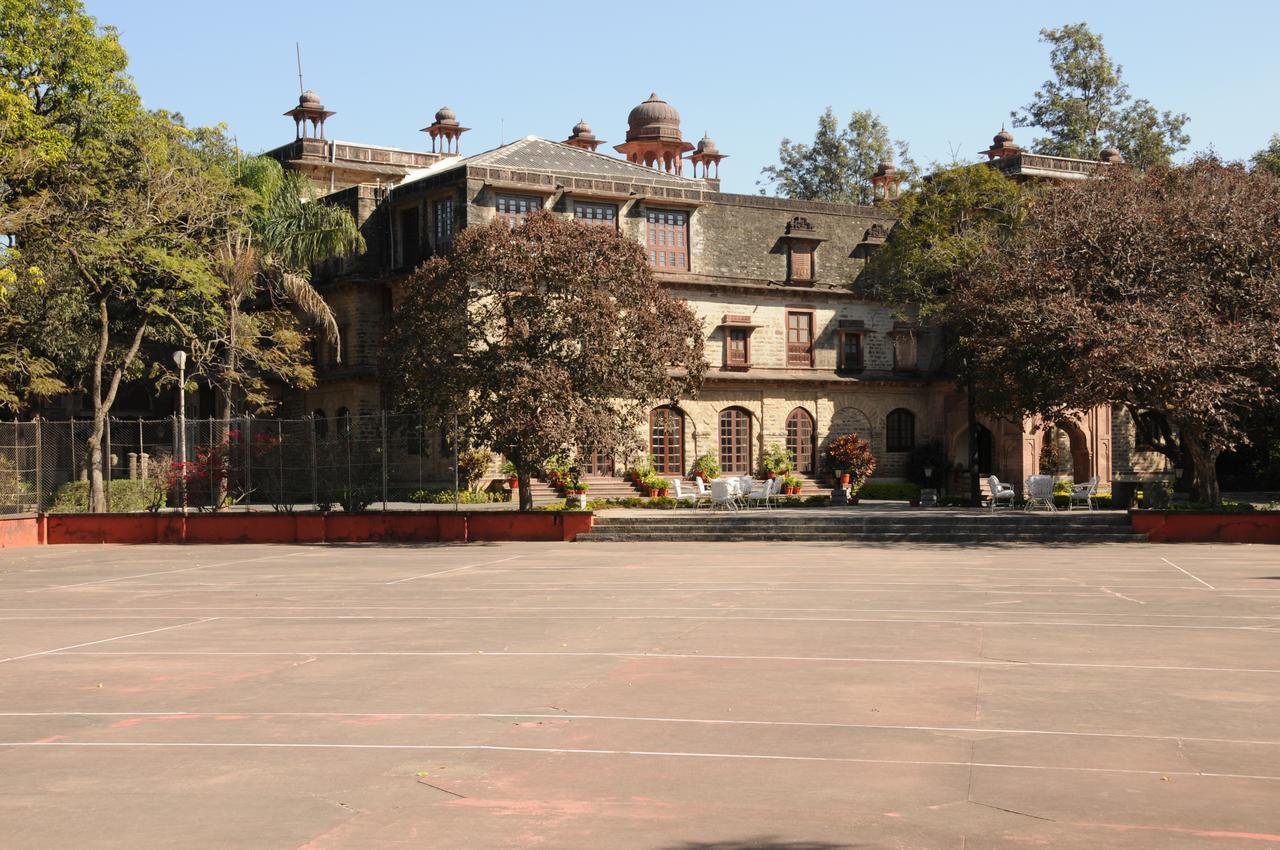 Palace Hotel - Bikaner House Ābu Exteriör bild